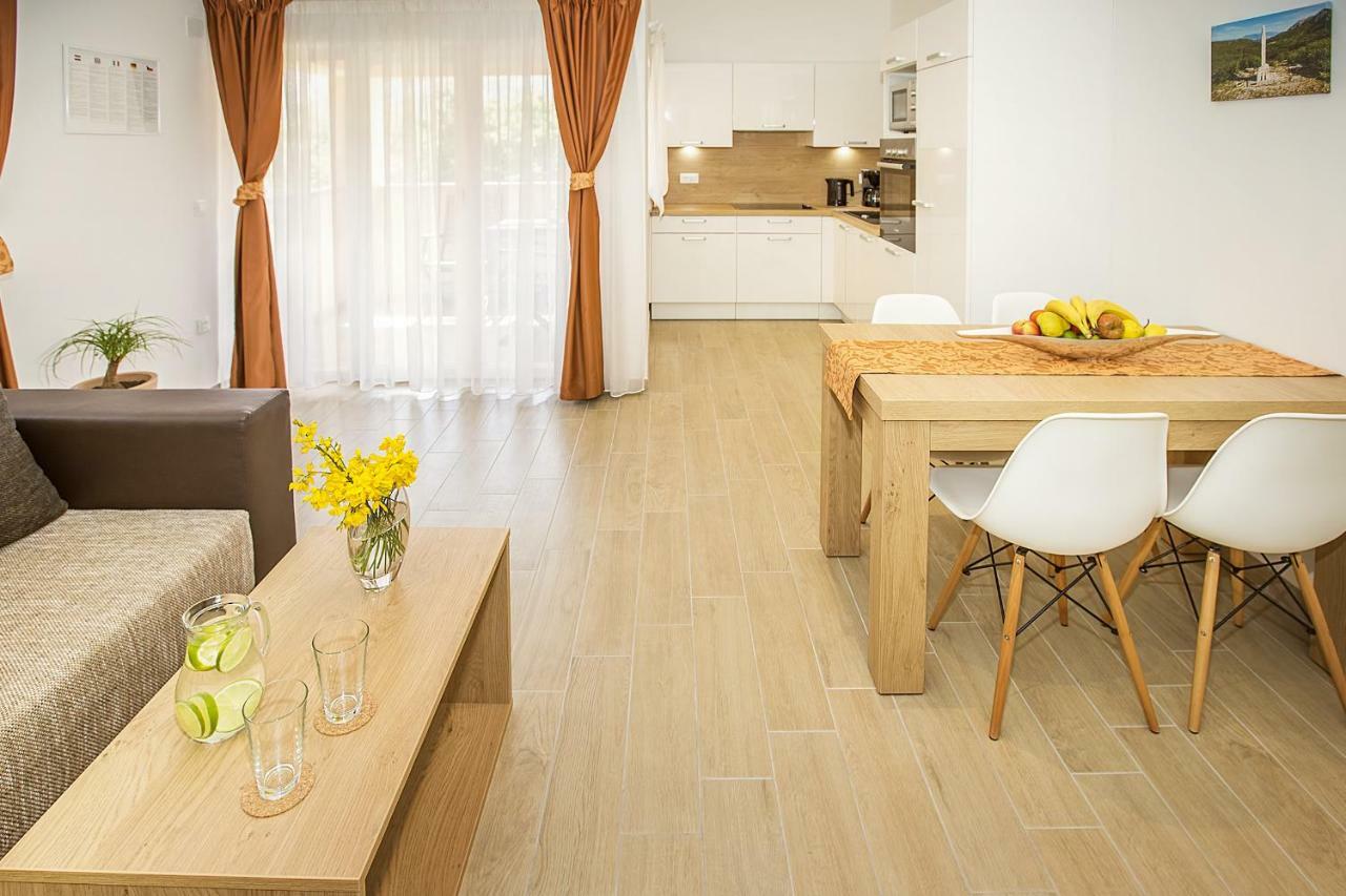 Residence Mediterraneo II Baška Exterior foto